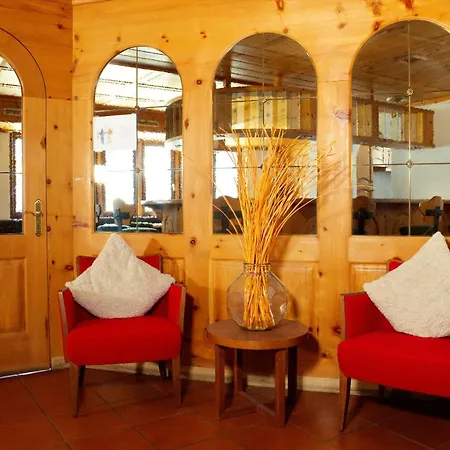 La Collina Coliving And Coworking غراشن