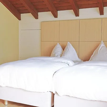 La Collina Coliving And Coworking غراشن